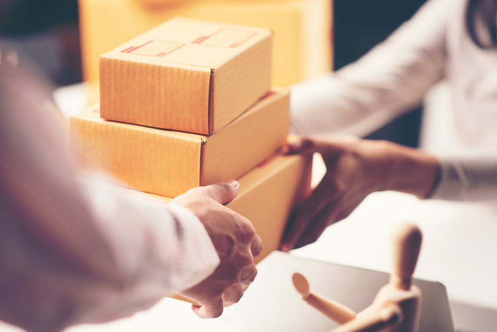 parcel-1.png